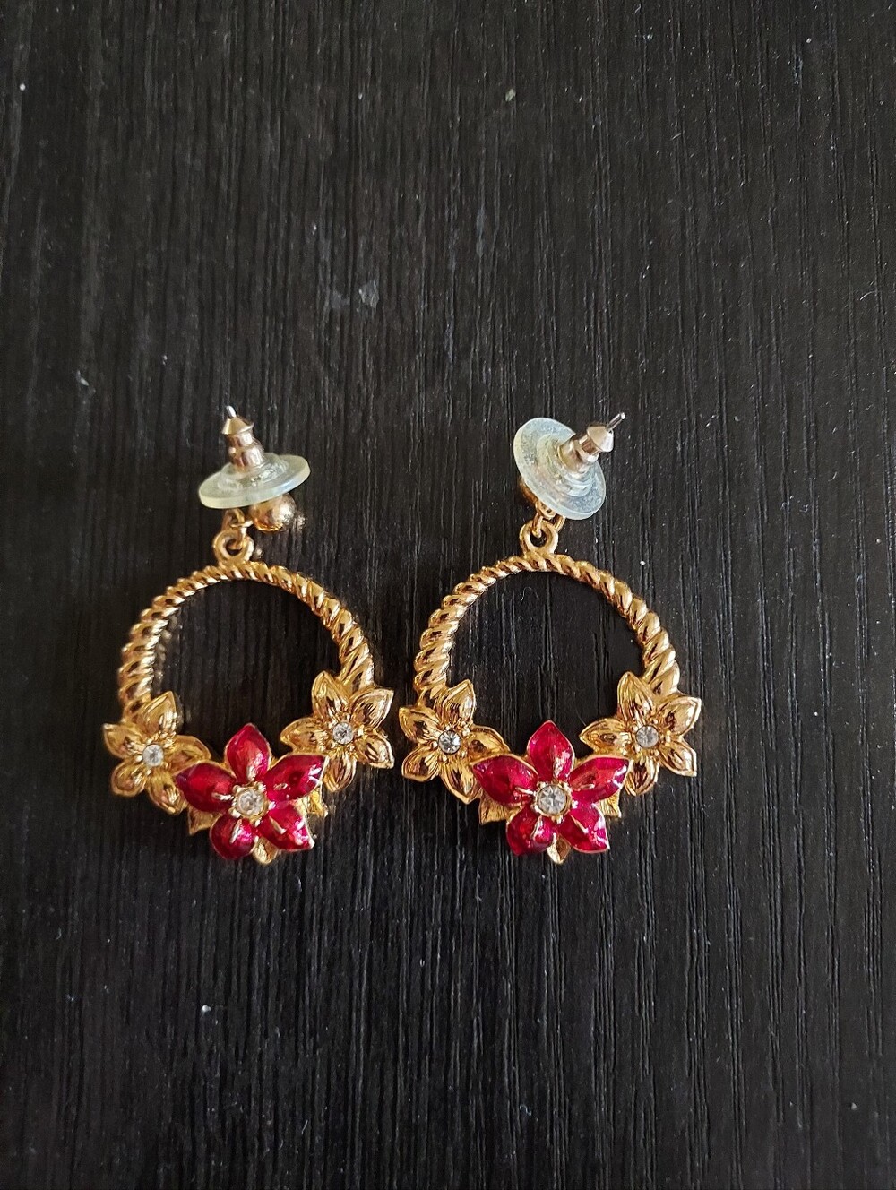 Avon Vintage Gold-Tone Hoop Earrings with Red Flower Accents
